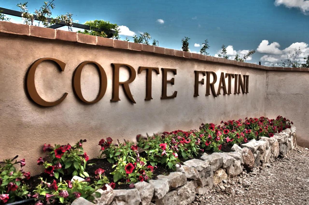 Corte Fratini Appartamenti เตรวี ภายนอก รูปภาพ