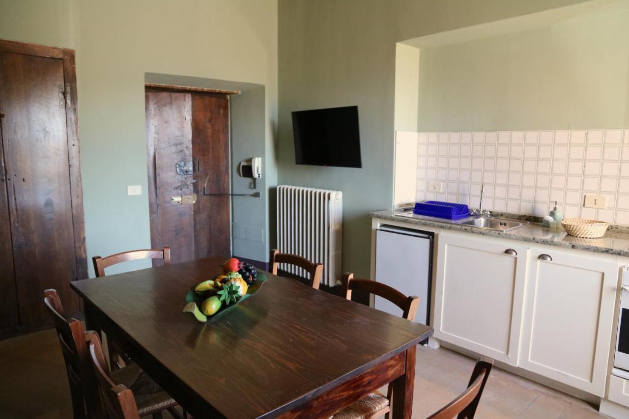 Corte Fratini Appartamenti เตรวี ภายนอก รูปภาพ